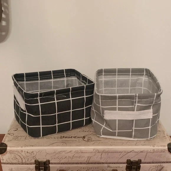 Grid Pattern Storage Bins - Set of 2 💖 - Picture 6 of 10
